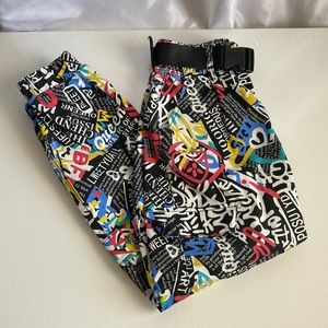 V. I.P. Vintage Jogger Style Graffiti Faux Cargo Pants Size 3/4